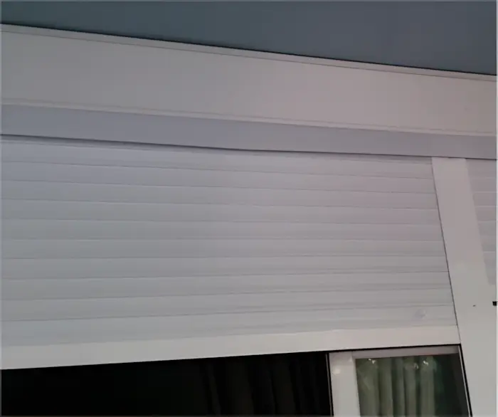 instalar persiana pvc o plastico